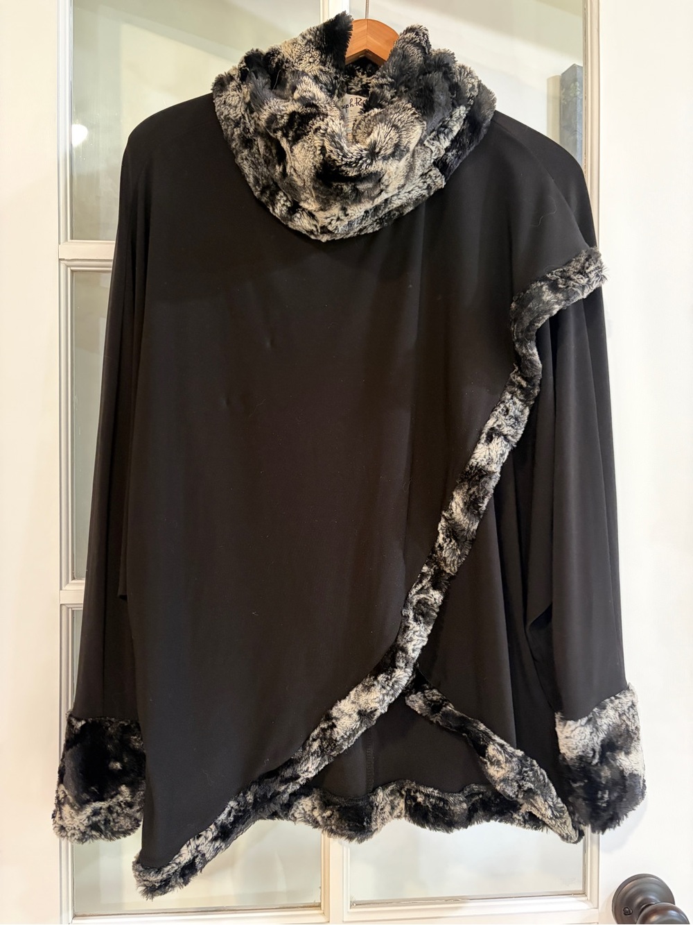 Joseph Ribkoff Black Wrap Poncho Cape Faux Fur Cowl Neck Gray Black Trim Glam